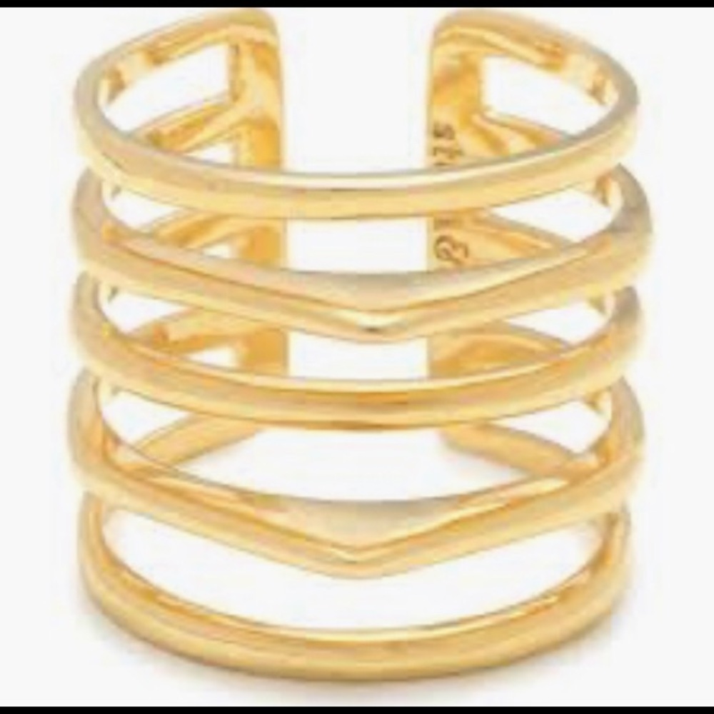 Stella and Dot gold ring